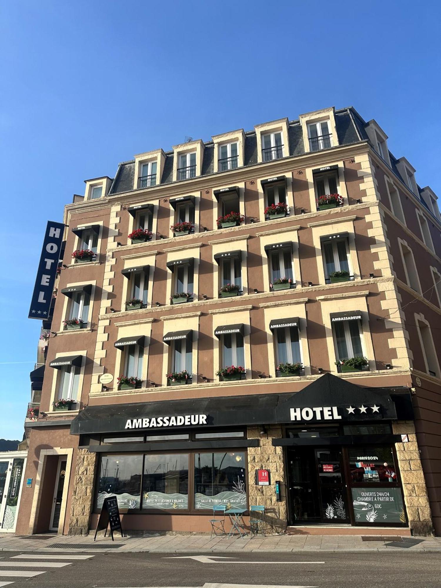 Ambassadeur Hotel - Cherbourg Port De Plaisance Exteriör bild
