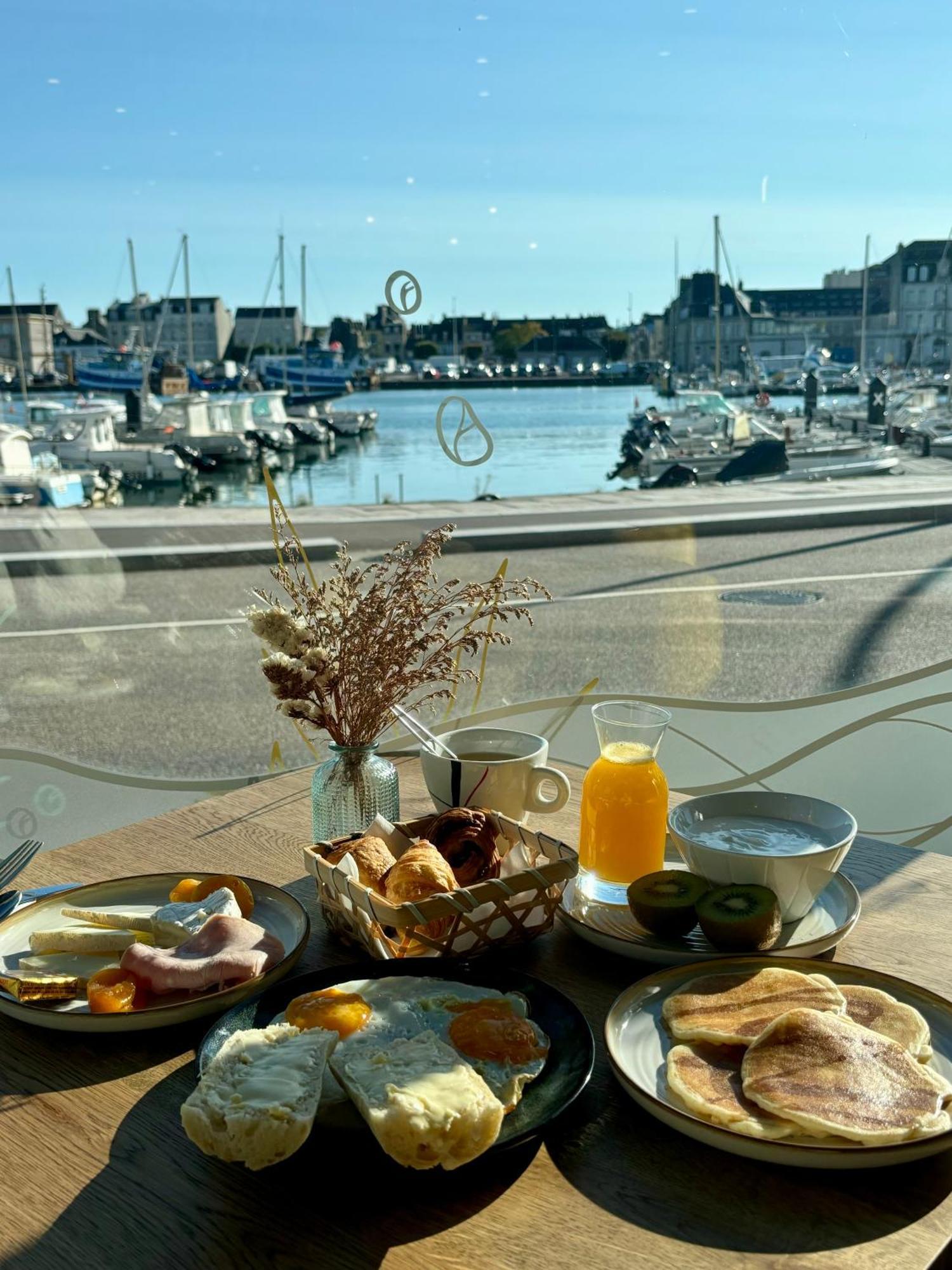 Ambassadeur Hotel - Cherbourg Port De Plaisance Exteriör bild